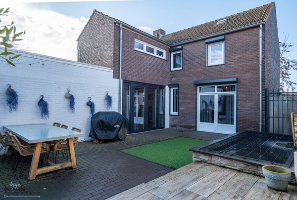 Medium property photo - Prinses Margrietlaan 4, 5953 CA Reuver